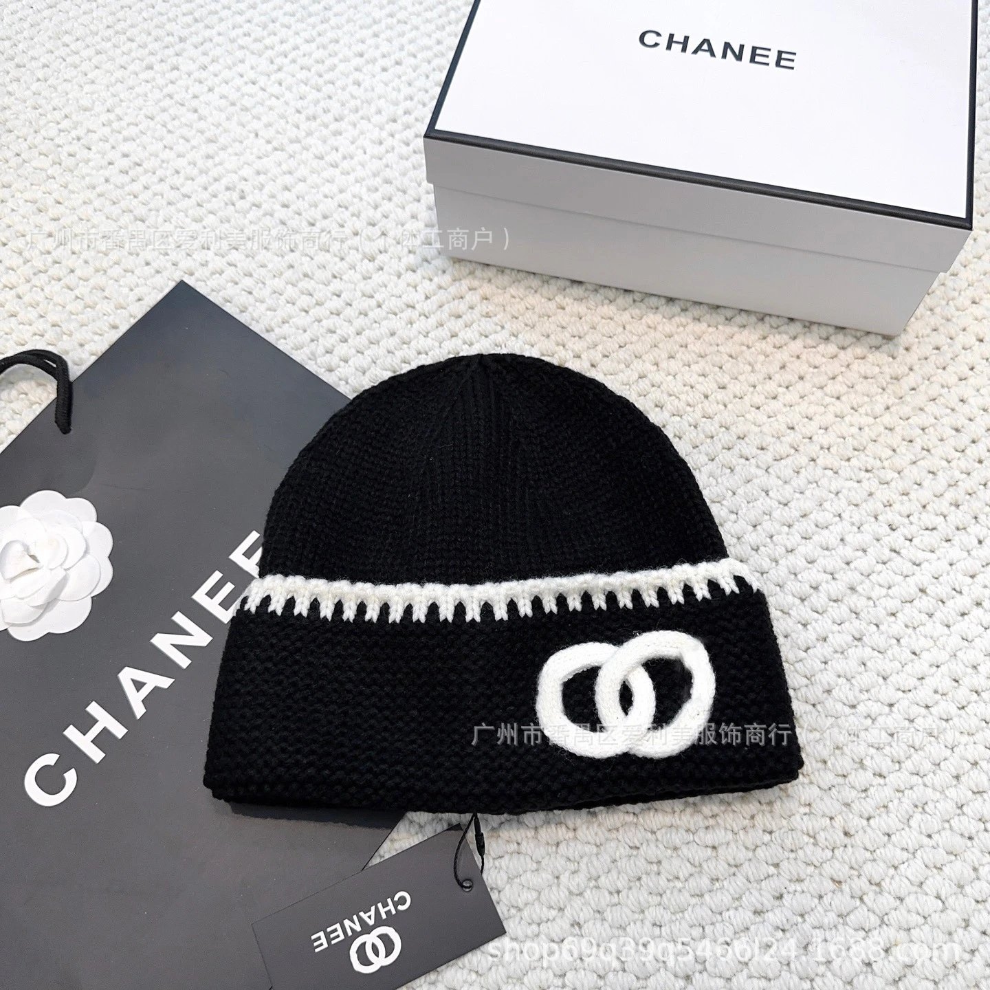 Chanel CC Logo Knit Beanie Black and White - 5