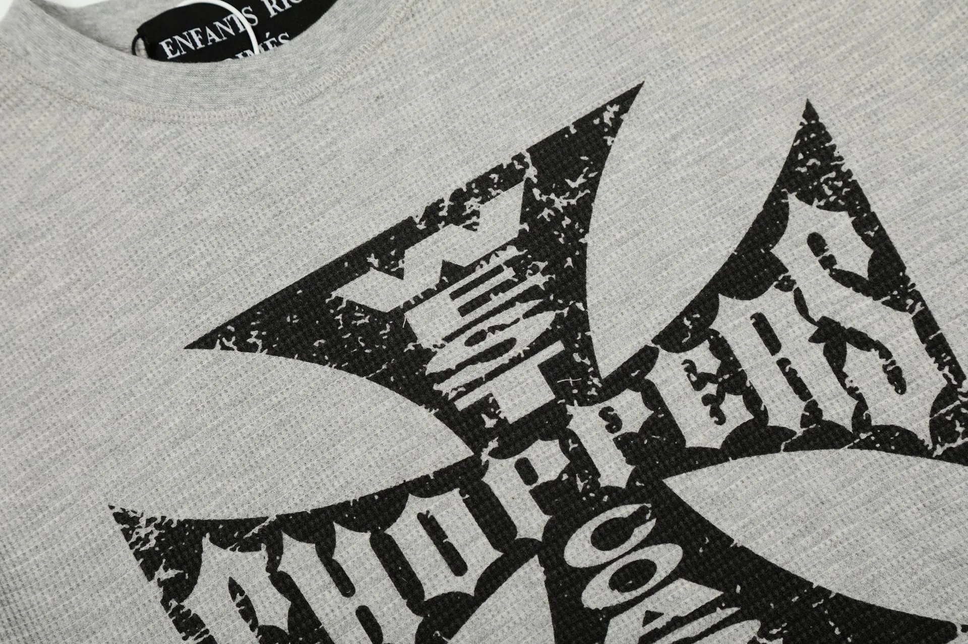 Design Long Sleeve Graphic Tee Black T-Shirts - 16