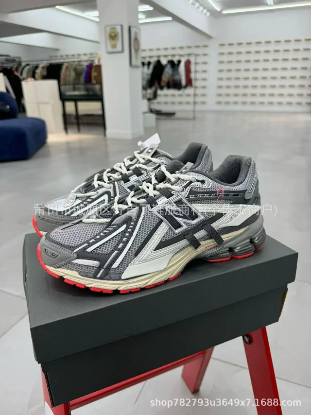 Nlock Sneakers 1906R mesh running product detail image 3