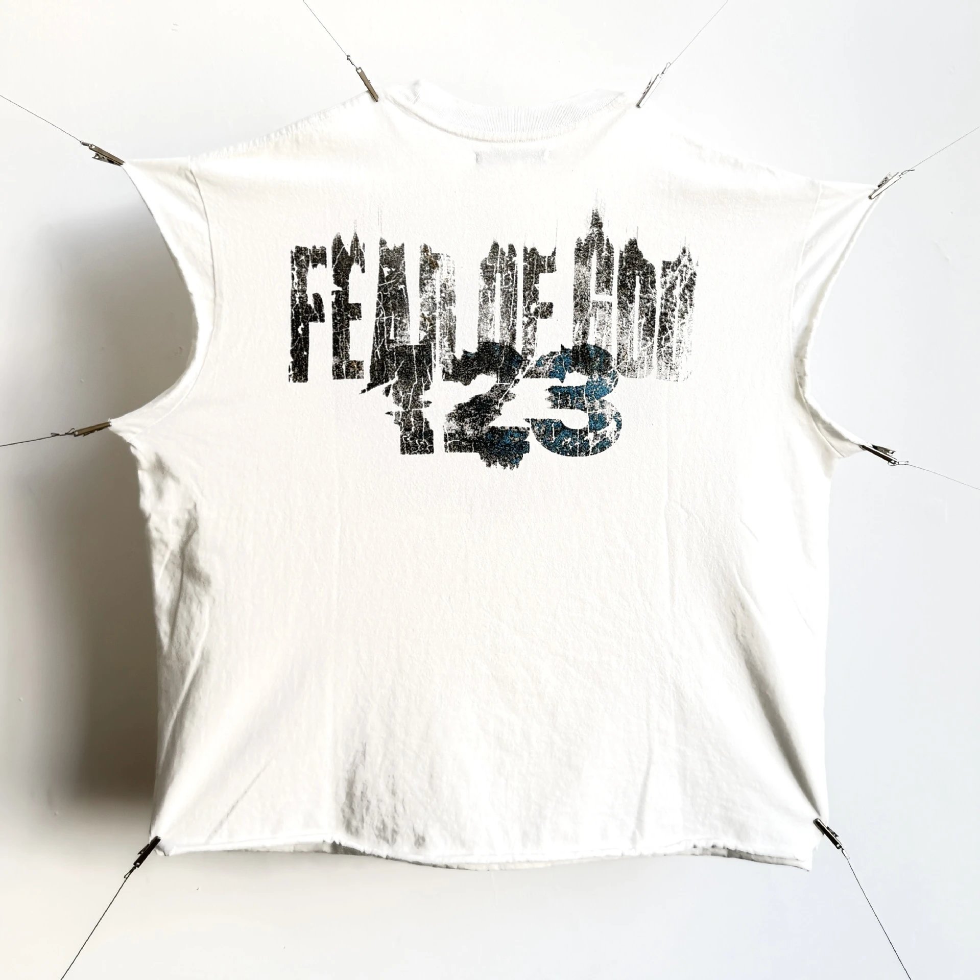 Design Sleeveless Graphic Tee Dark Gray T-Shirt - 32