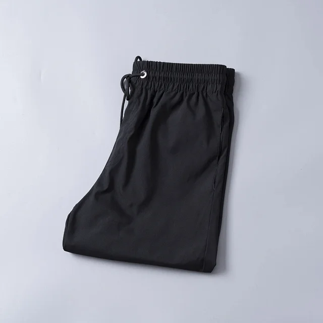 Louis Vuitton Swimwear Water-reactive monogram swim shorts with mesh lining product detail image 4