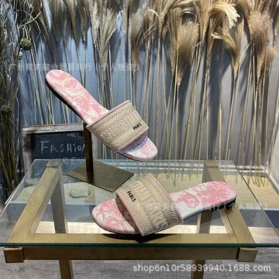 Christian Dior Slippers Dway logo-embroidered slide product detail image 14