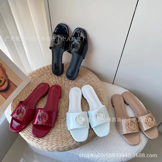 Gucci Slippers Patent Slide with Double-G Emblem product detail image 3