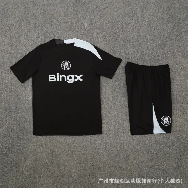 Chelsea FC Training Set Black / White Activewear - 1
