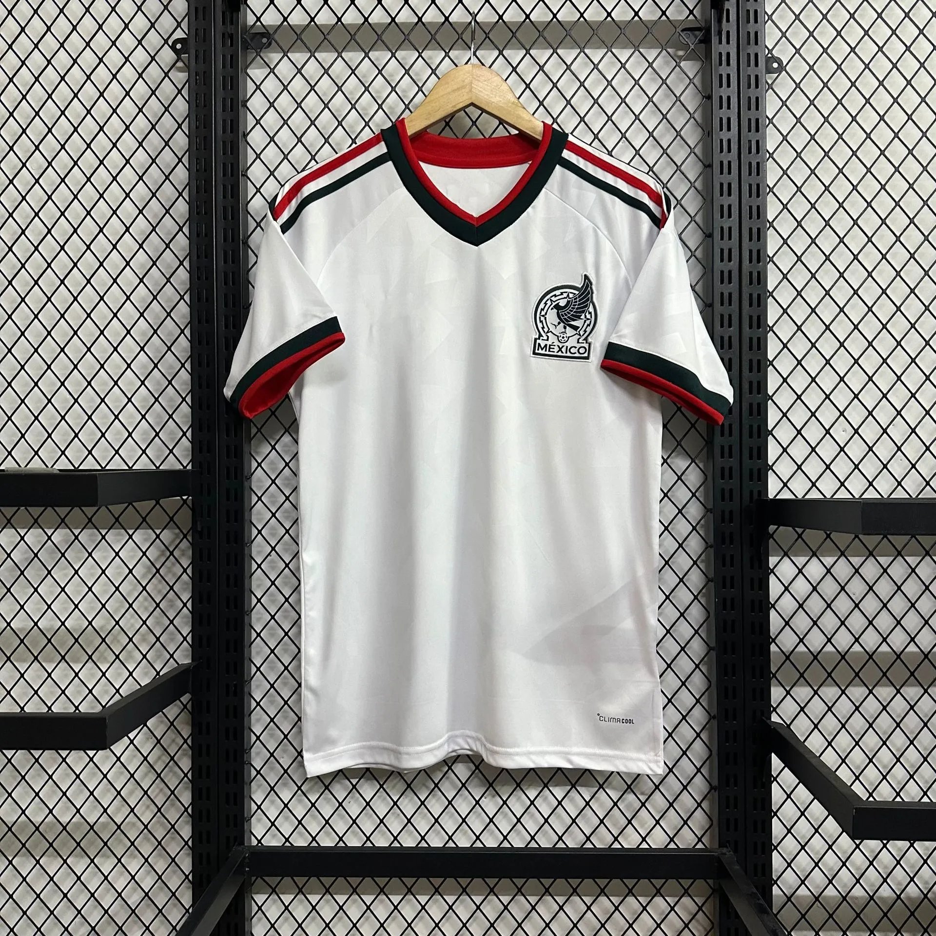 Puma Football Jerseys National Team Short-Sleeve — Fans 26–27 away in Mexico