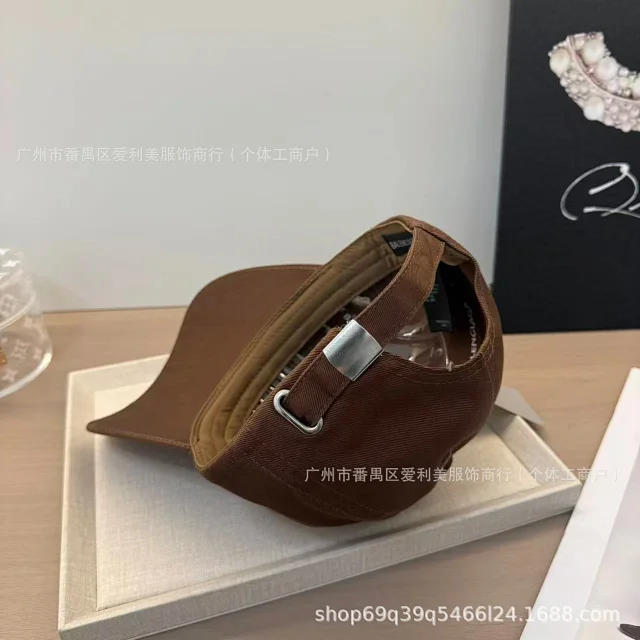 Unbranded Hats Baseball Cap with Embroidered BALENCIAAA Lettering product detail image 15
