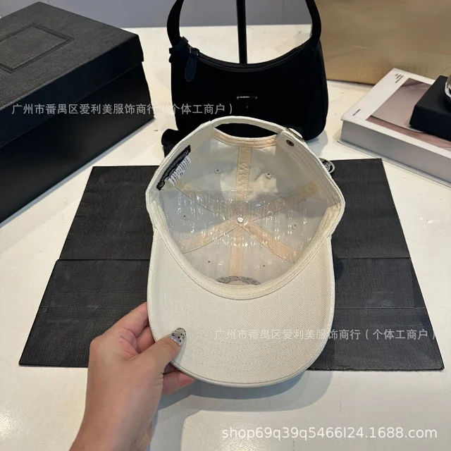 Chrome Hearts Hats Baseball Cap with Embroidered Cross and Horseshoe Motif product detail image 8