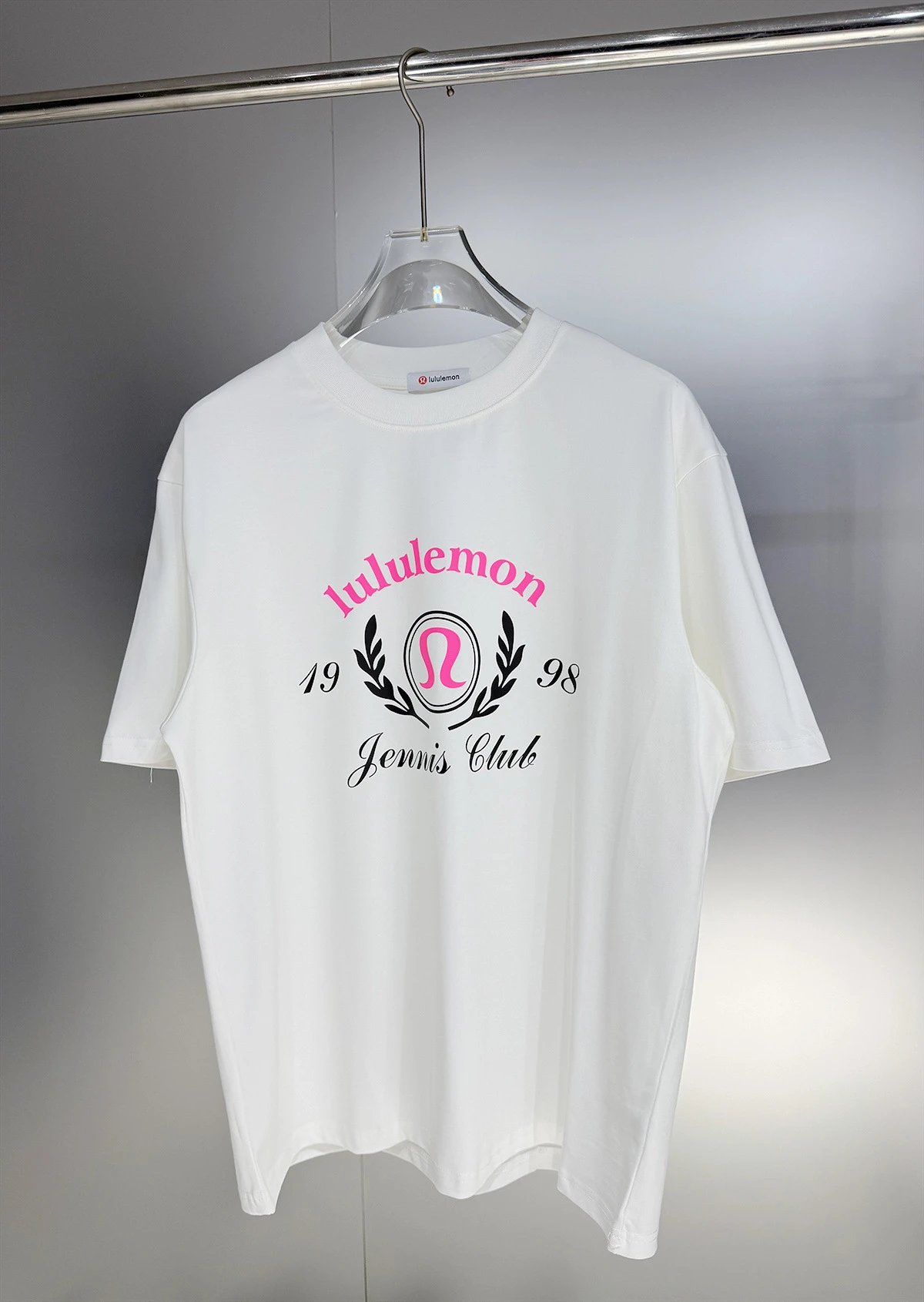 Lululemon Logo Tee White T-Shirt - 31