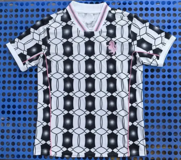 Puma Jersey Black and White Geometric Pattern Pink Trim Football Shirt - 1