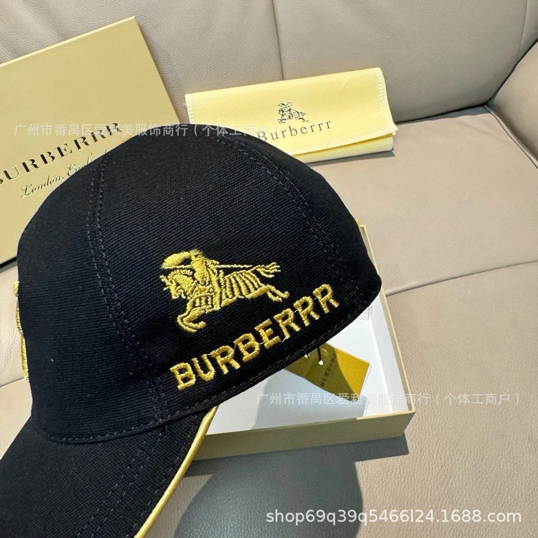 Burberry Equestrian Knight Embroidered Baseball Cap White - 10