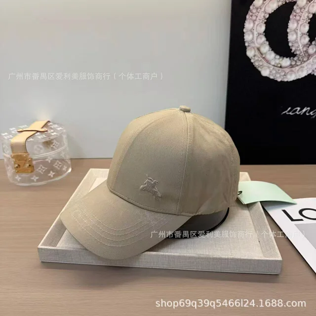 Burberry Hats Embroidered Equestrian Knight Baseball Cap product detail image 9