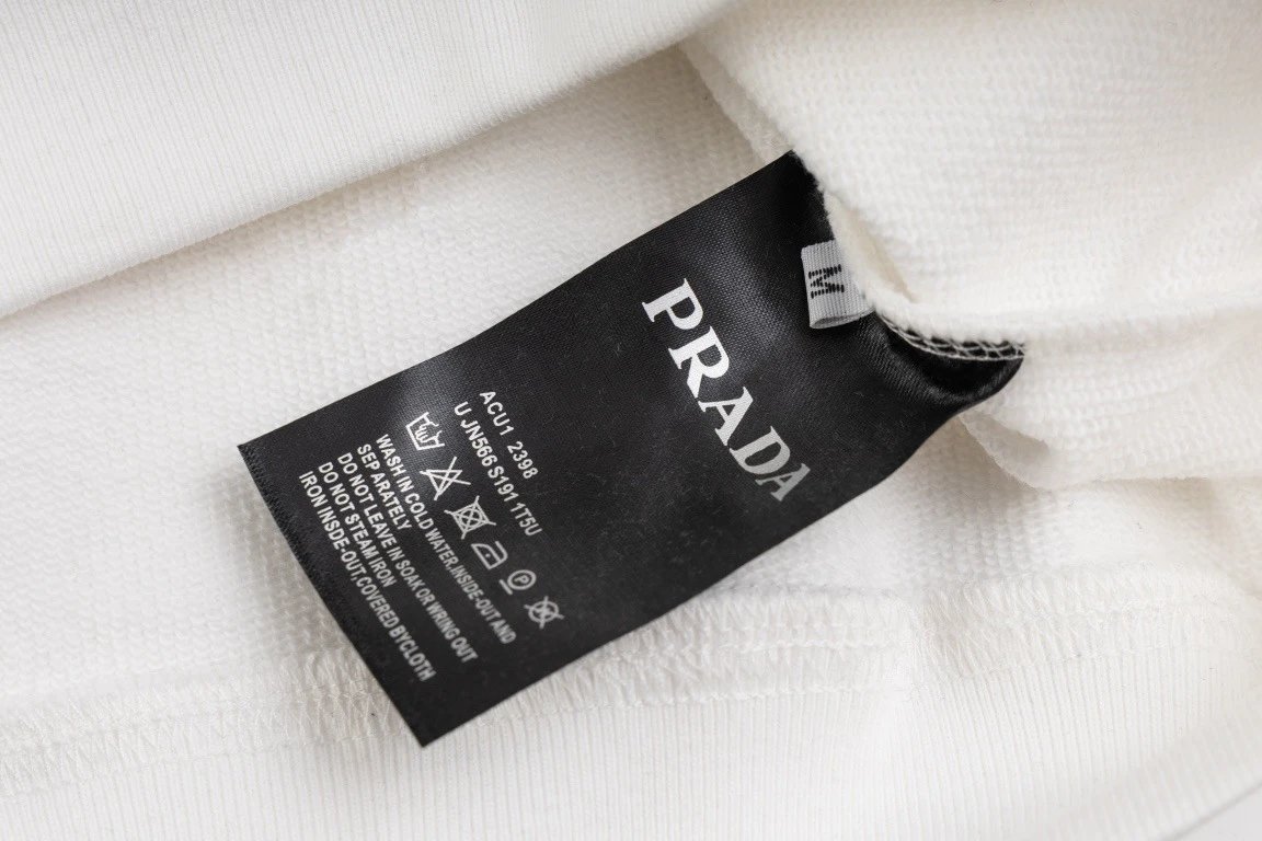 Prada Logo Patch Crewneck Sweatshirt White Sweater - 11
