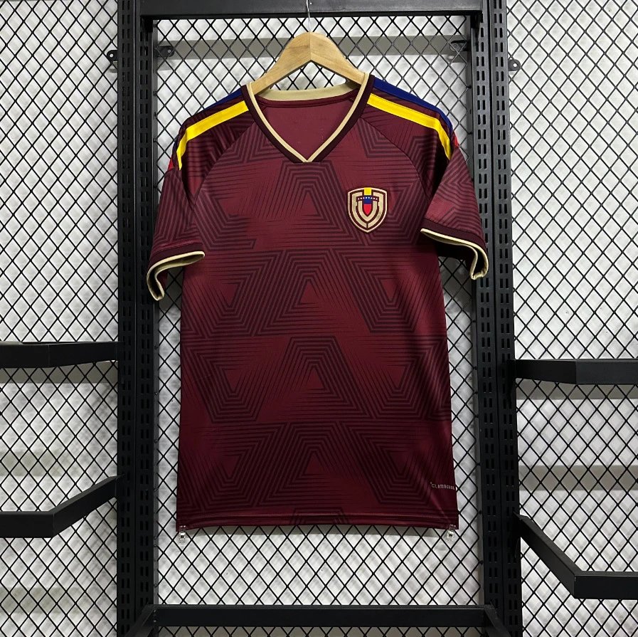 Puma Football Jerseys National Team Short-Sleeve — Fan 2627, Venezuela’s home stadium