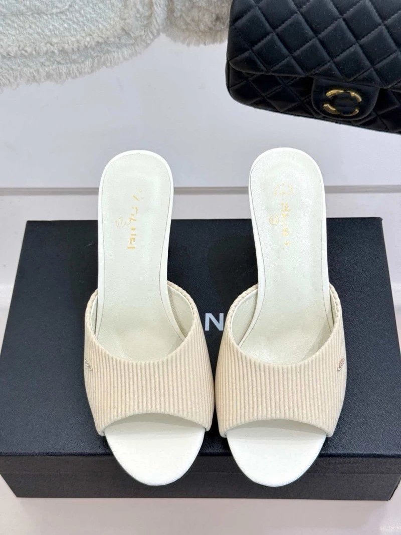 Chanel Mule Sandals Black Ribbed Leather Slippers - 4
