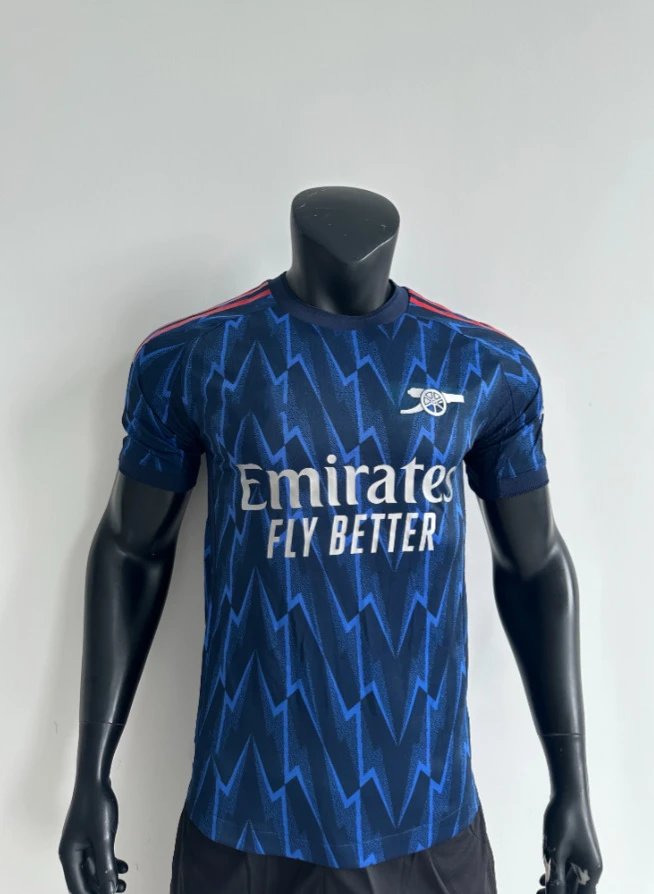 Design Benfica Away Jersey 2023-24 Cream with Red Accents Jersey - 27