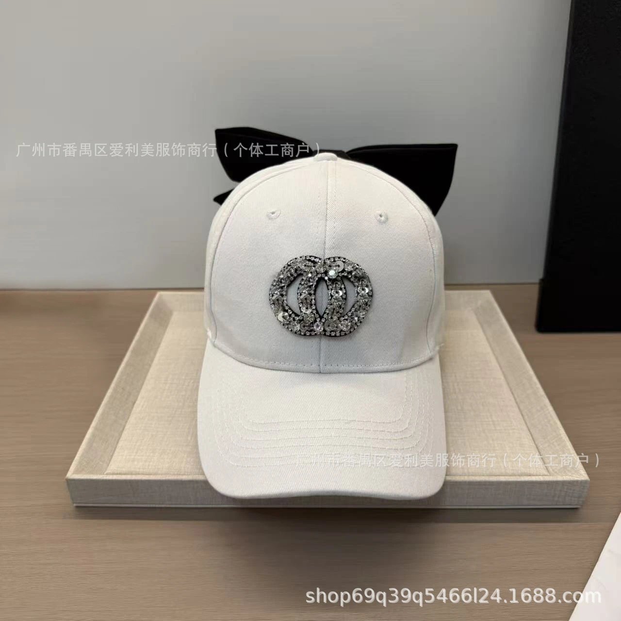 Design Chanel-Inspired Crystal CC Bow Baseball Cap Beige Baseball Cap - 7