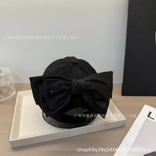 Chanel Hats Rhinestone Double-C Bow Baseball Cap product detail image 11