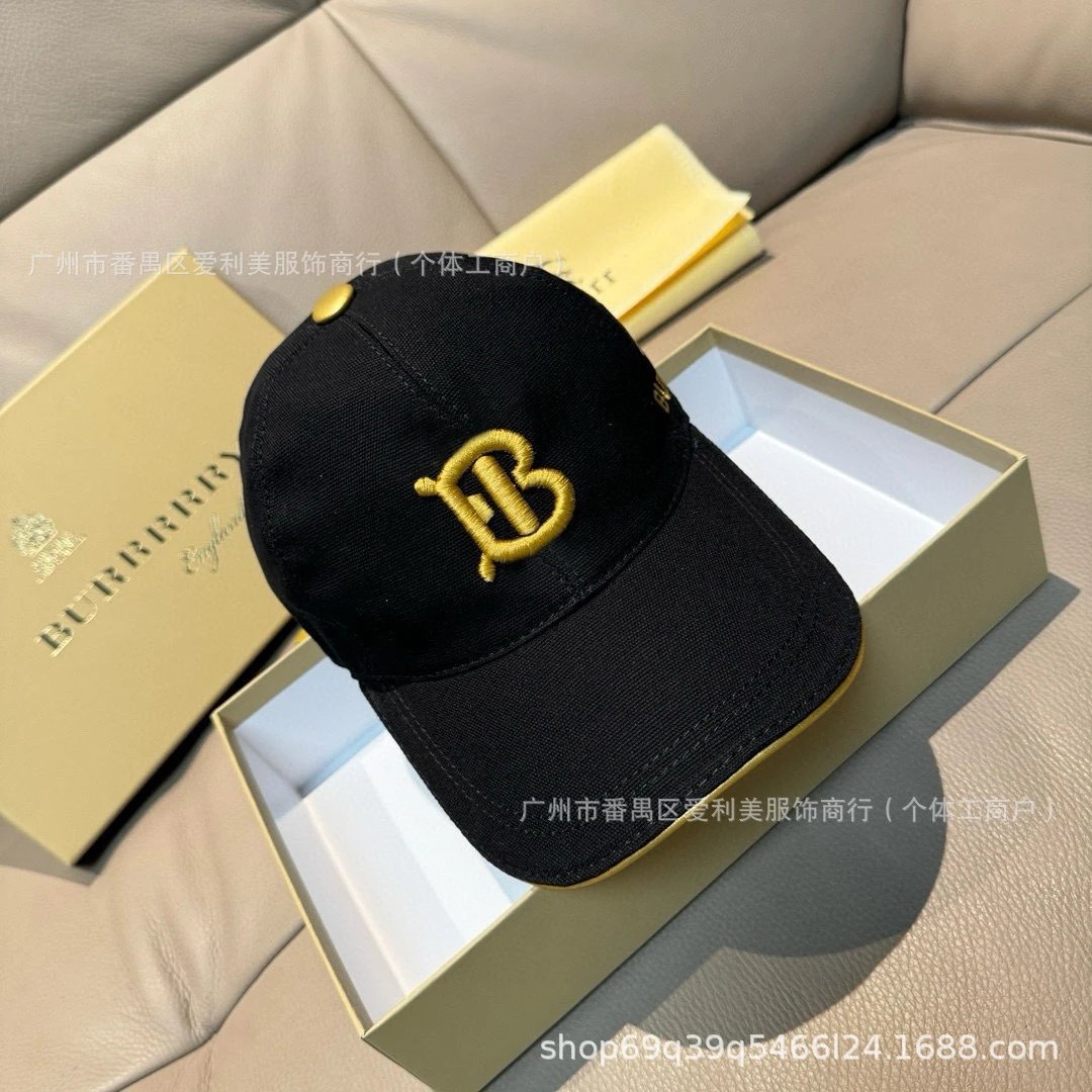 Burberry Equestrian Knight Embroidered Baseball Cap White - 5
