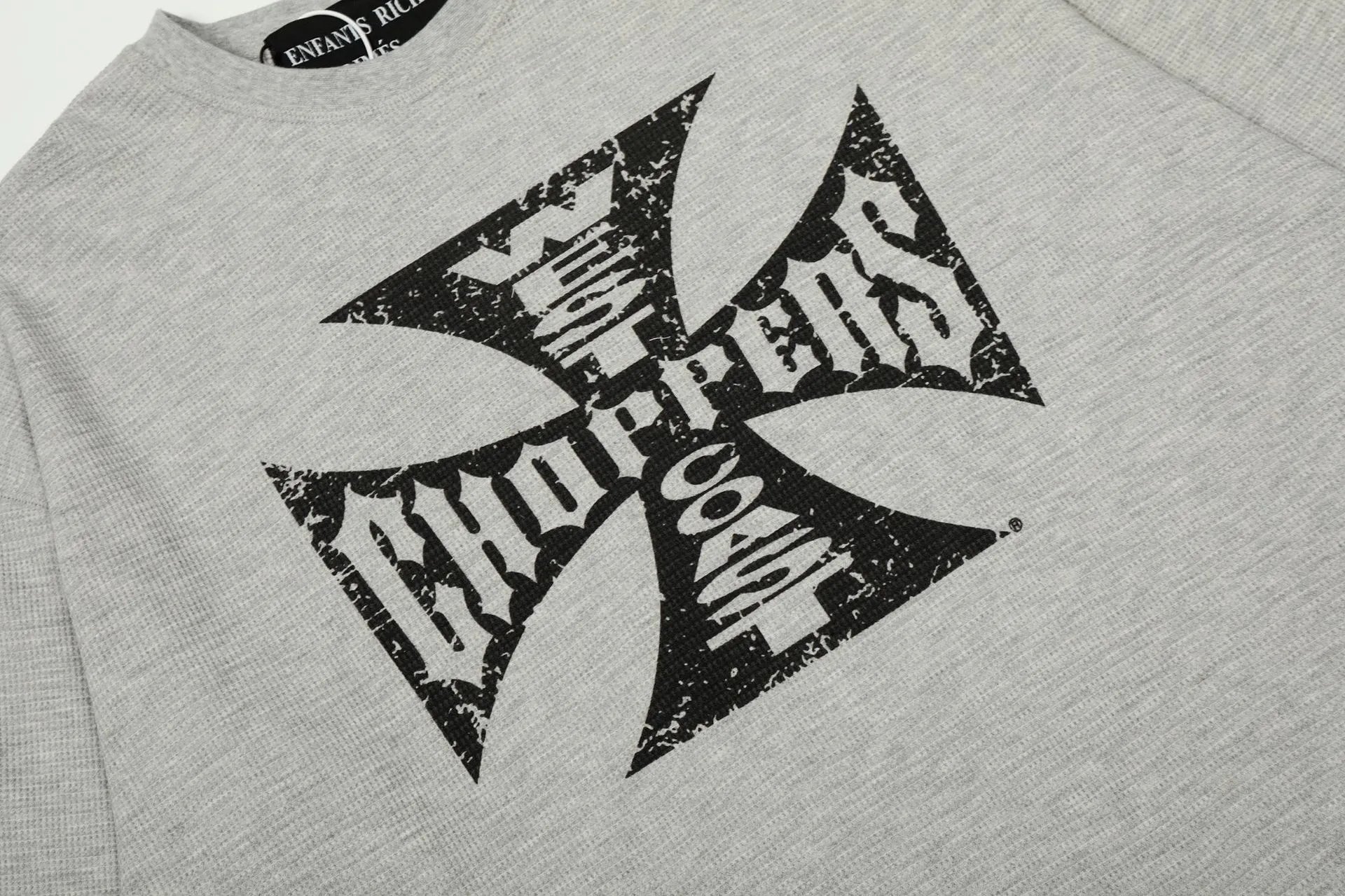 Design Long Sleeve Graphic Tee Black T-Shirts - 17