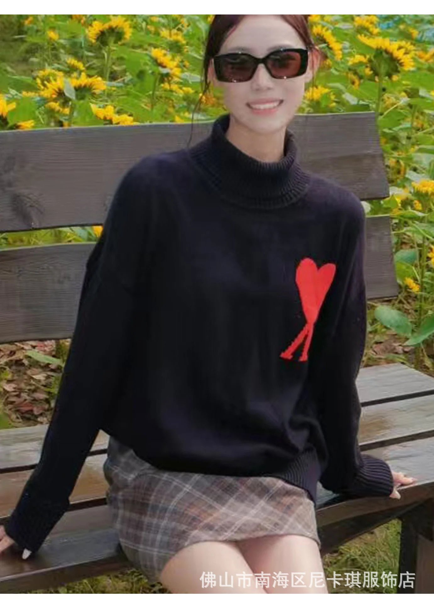Ami Paris Heart Logo Turtleneck Sweater Forest Green - 9