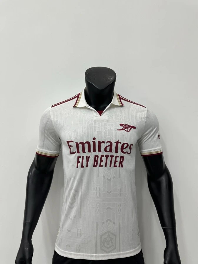 Design Benfica Away Jersey 2023-24 Cream with Red Accents Jersey - 13