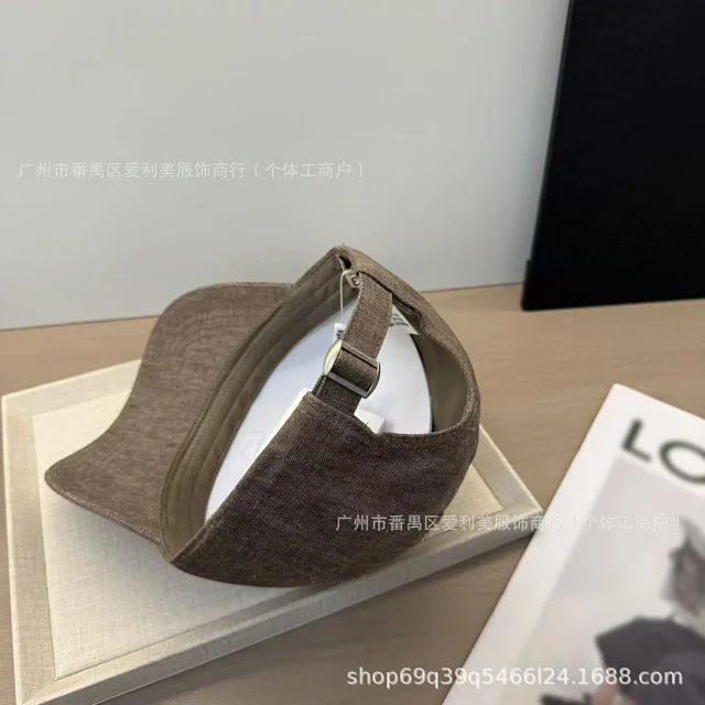 Hermès Hats Embroidered Horse Patch Baseball Cap product detail image 9