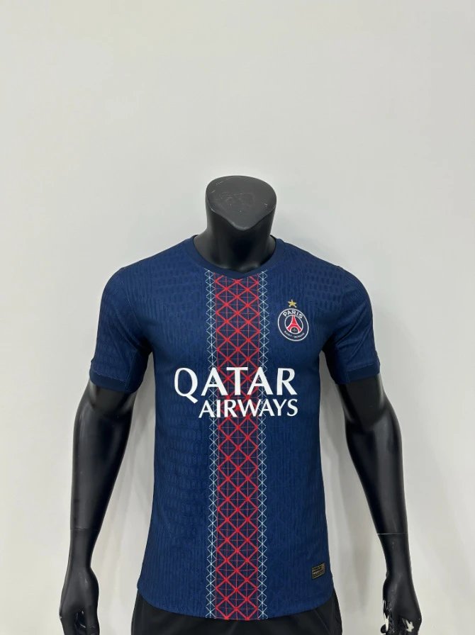 Design Benfica Away Jersey 2023-24 Cream with Red Accents Jersey - 28