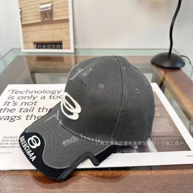 Unbranded Hats Distressed contrast-trim baseball cap with embroidered double-loop motif product detail image 2