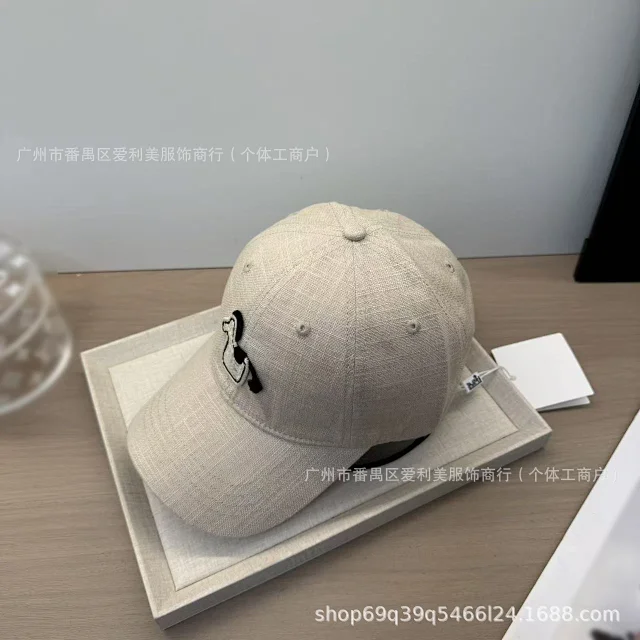 Hermès Hats Embroidered Horse Patch Baseball Cap product detail image 15