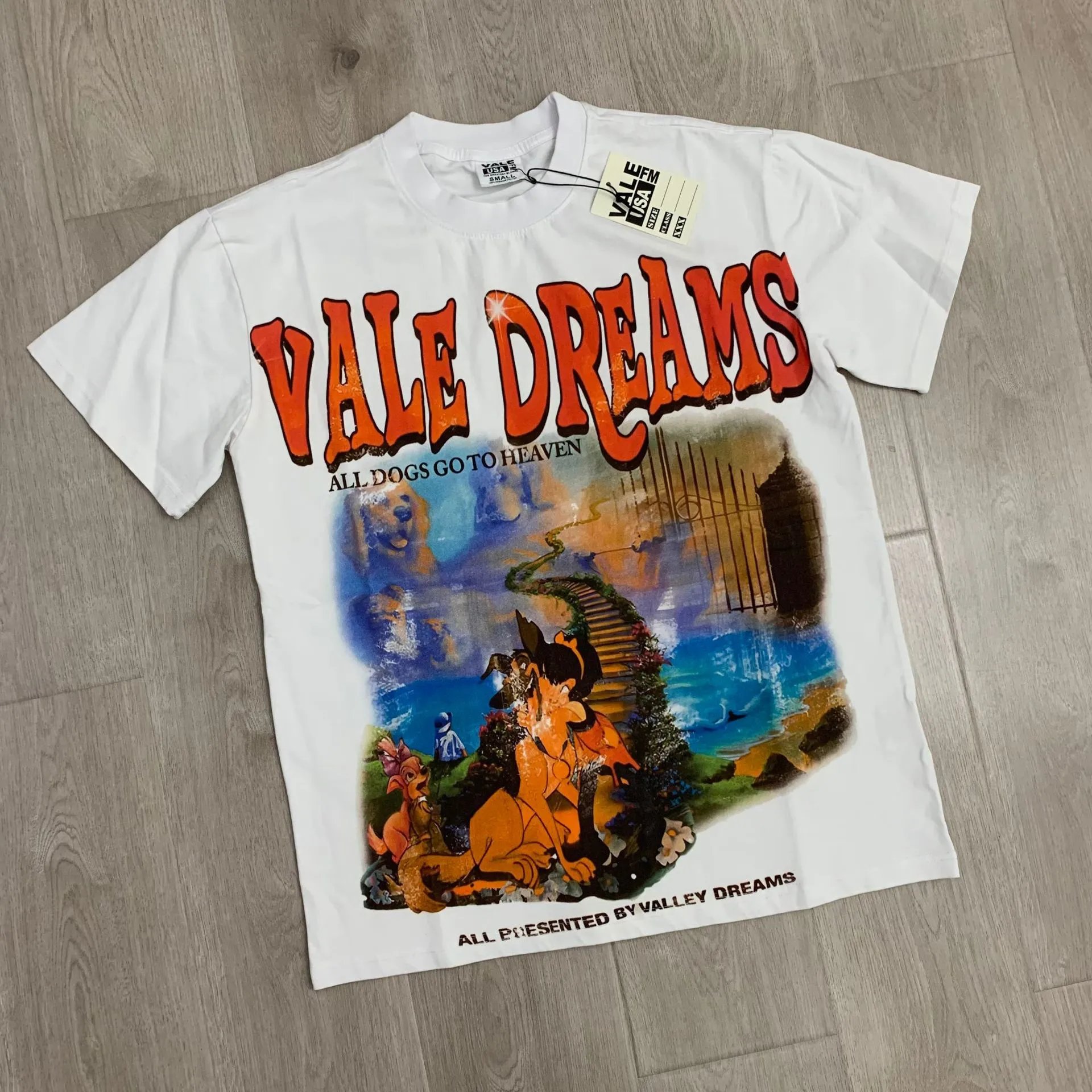 Design Peace Magazine Print T-Shirt White with Red Trim - 31