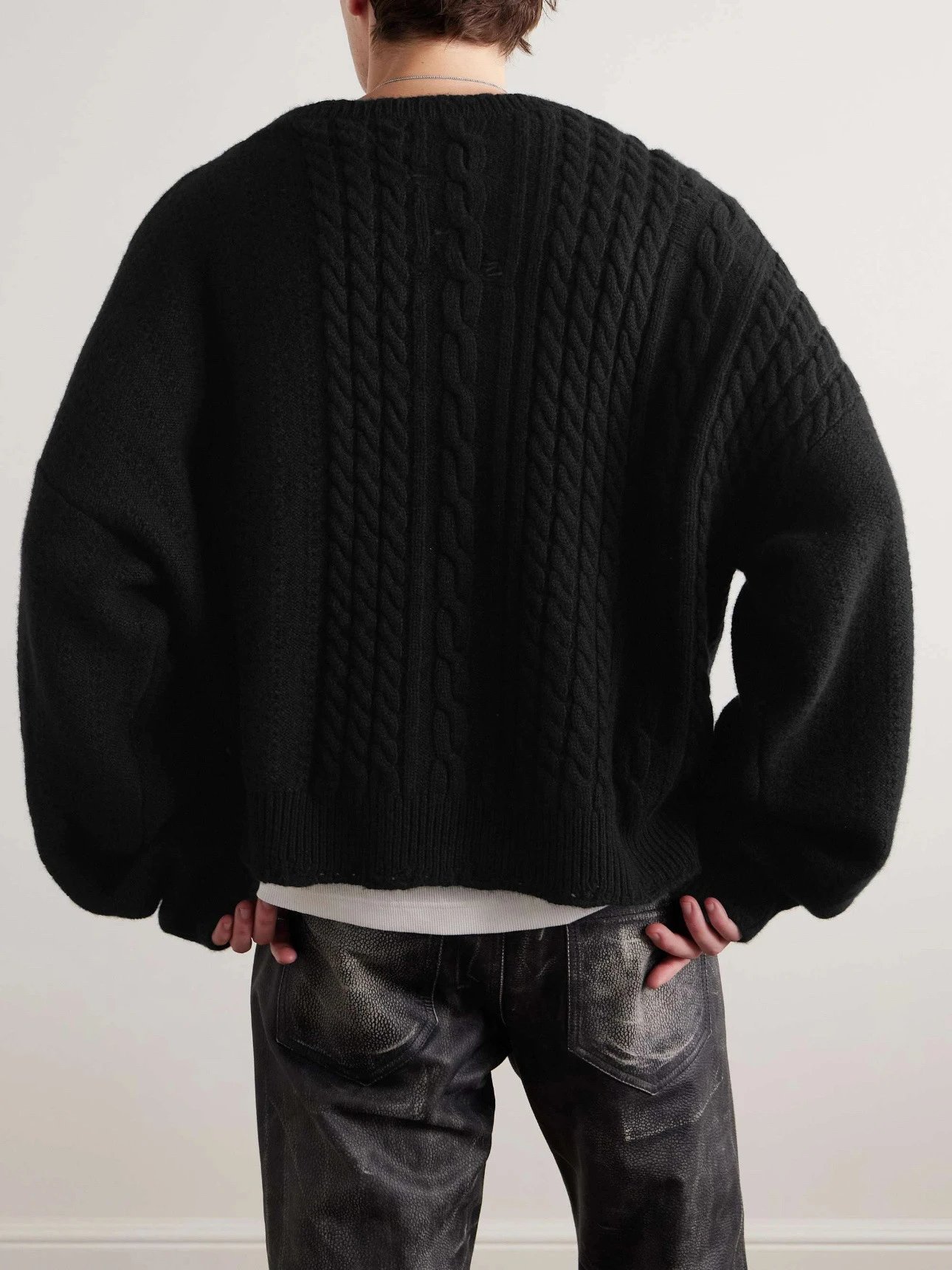 Design Abstract Motif Knit Sweater Black Red - 5