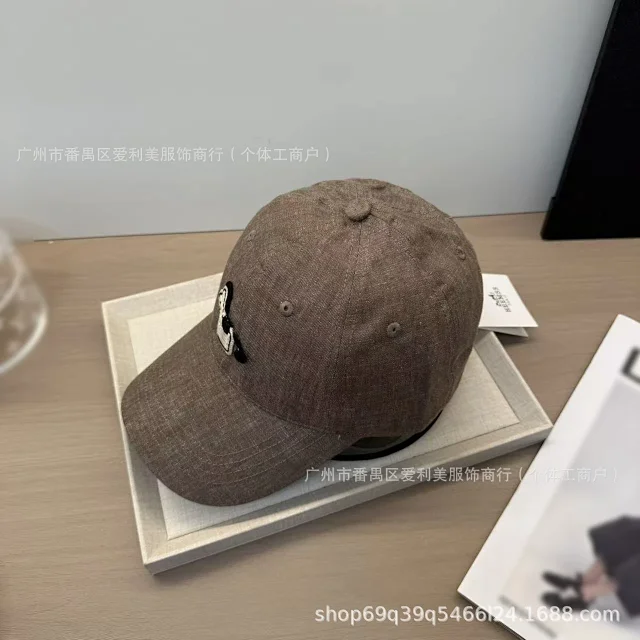 Hermès Hats Embroidered Horse Patch Baseball Cap product detail image 7