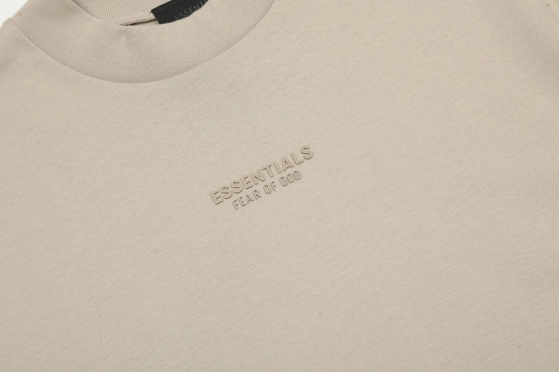 Fear of God Essentials Logo T-Shirt Beige T-Shirt - 34