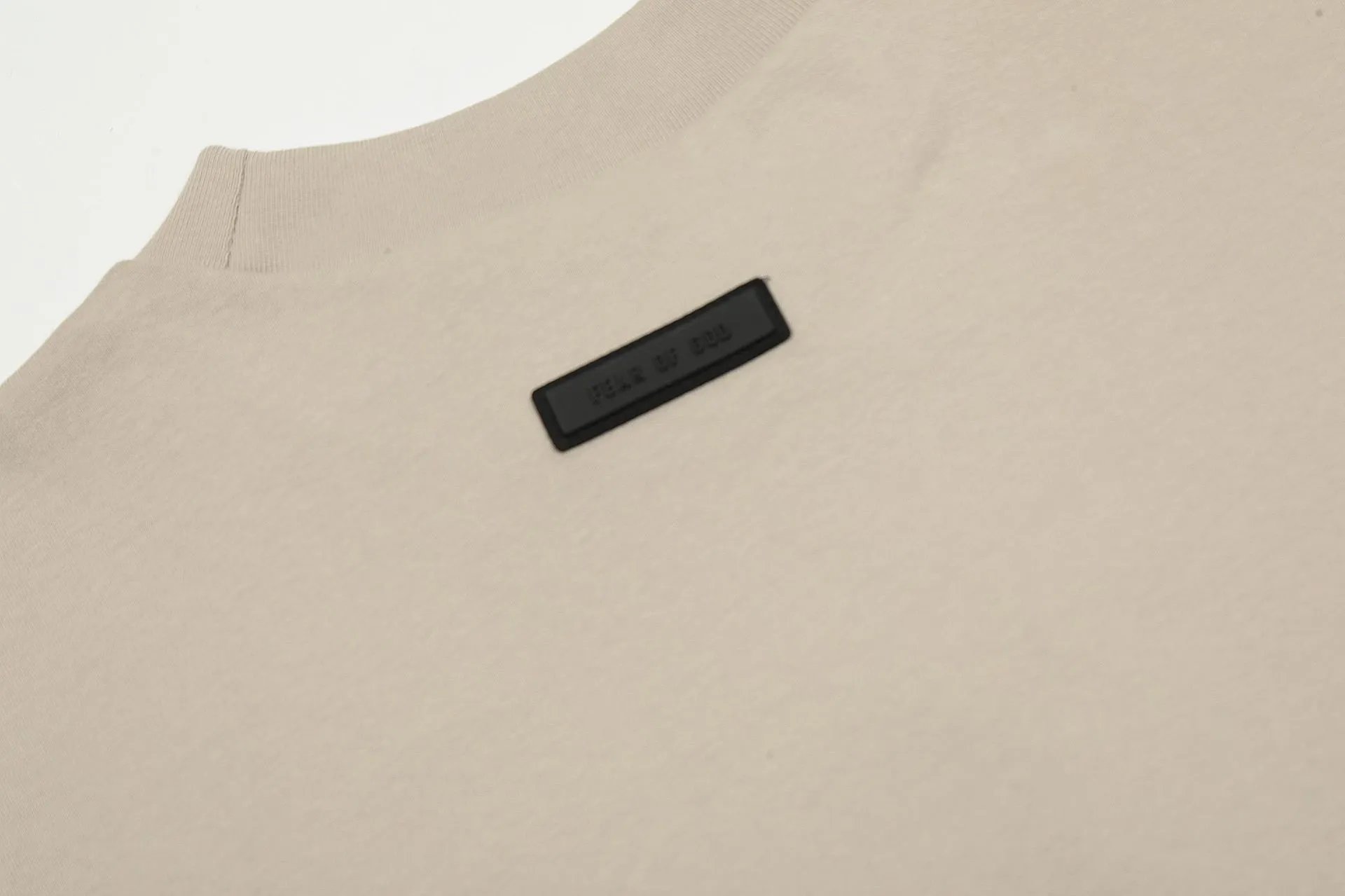 Fear of God Essentials Logo T-Shirt Beige T-Shirt - 42