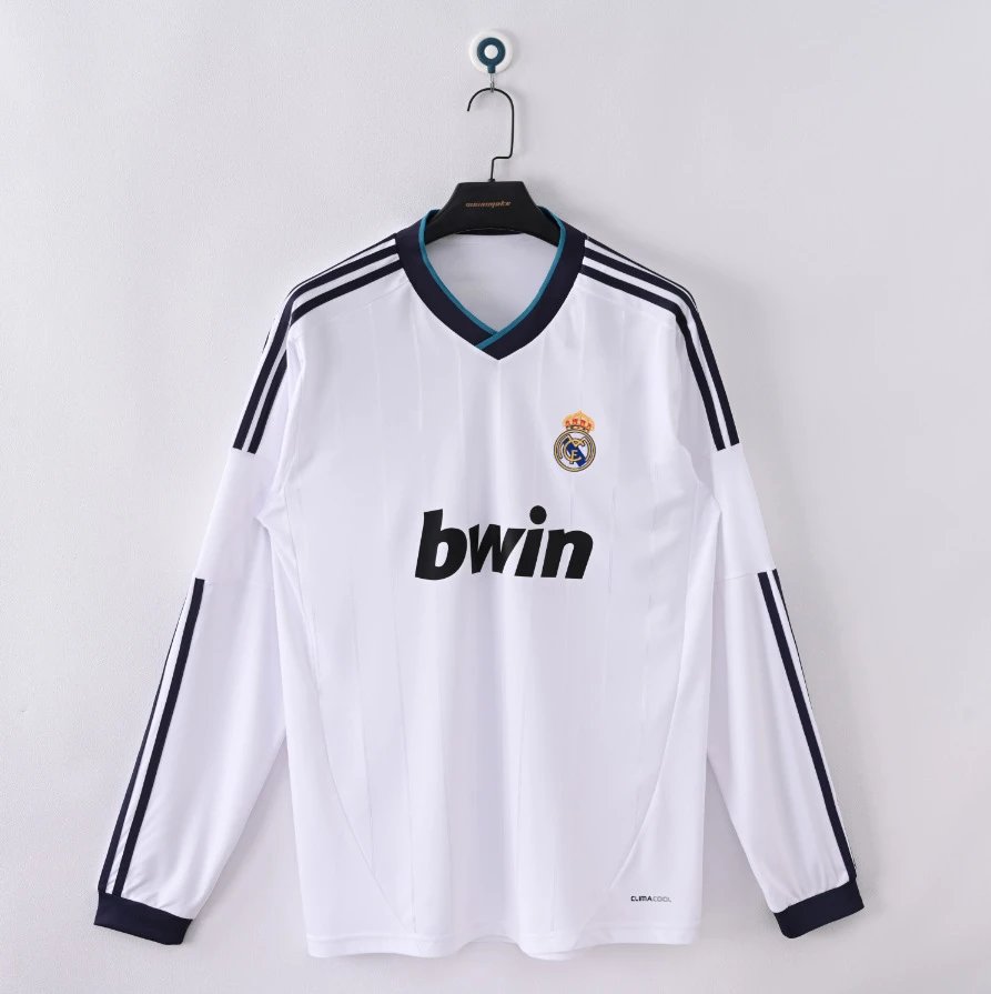 Juventus 1997-98 Home Jersey Black and White Striped Long Sleeve Football Shirt - 30