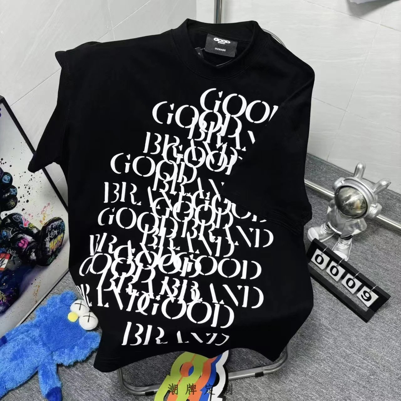 Design Abstract Chain Hoodie White - 33