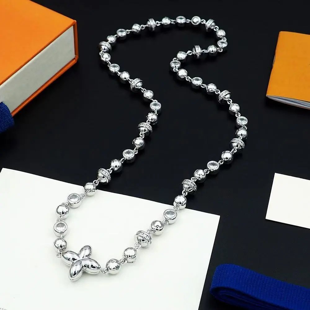 Design Four-Leaf Clover Charm Bracelet Silver Tone with Crystal Beads Men's Accessory Jewelry - 6