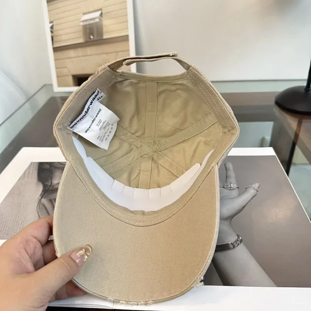 Alexander Wang Hats Embroidered Logo Distressed-Brim Baseball Cap product detail image 6