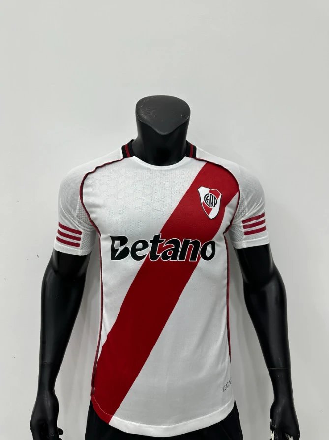 Design Benfica Away Jersey 2023-24 Cream with Red Accents Jersey - 25
