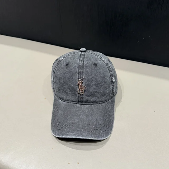 Miu Hats Distressed Logo Baseball Cap product detail image 9