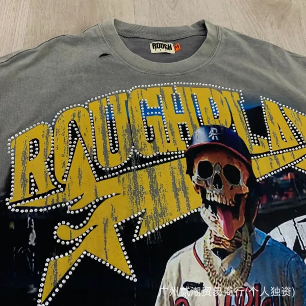Design Roughplay Stay Young Wild And Free Graphic T-Shirt Off-White T-Shirts - 6