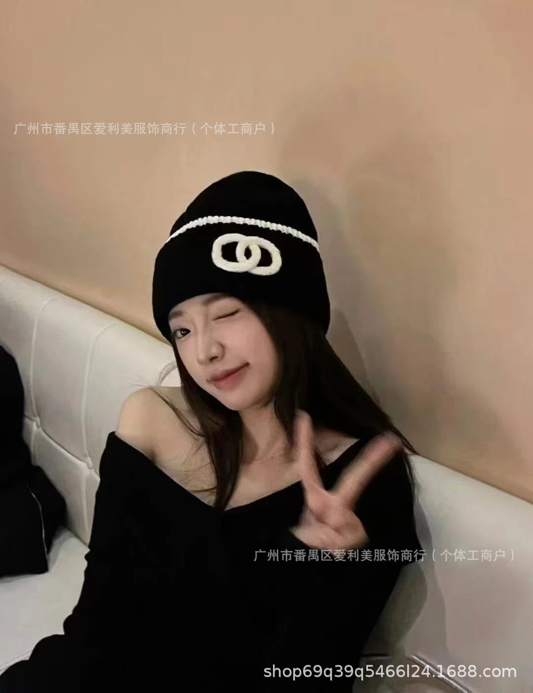 Chanel CC Logo Knit Beanie Black and White - 6