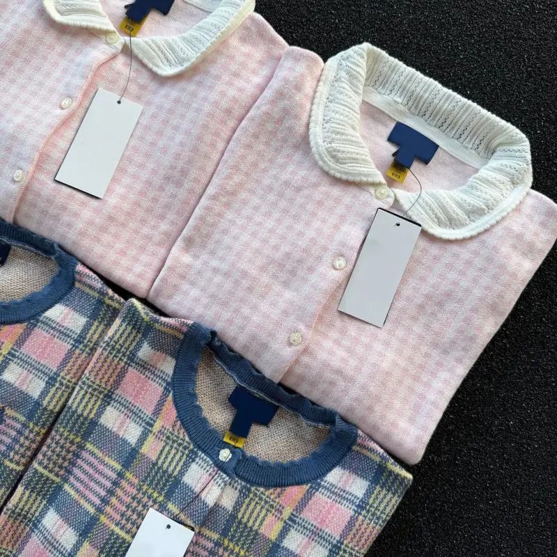 Design Gingham Check V-Neck Cardigan Pink - 11