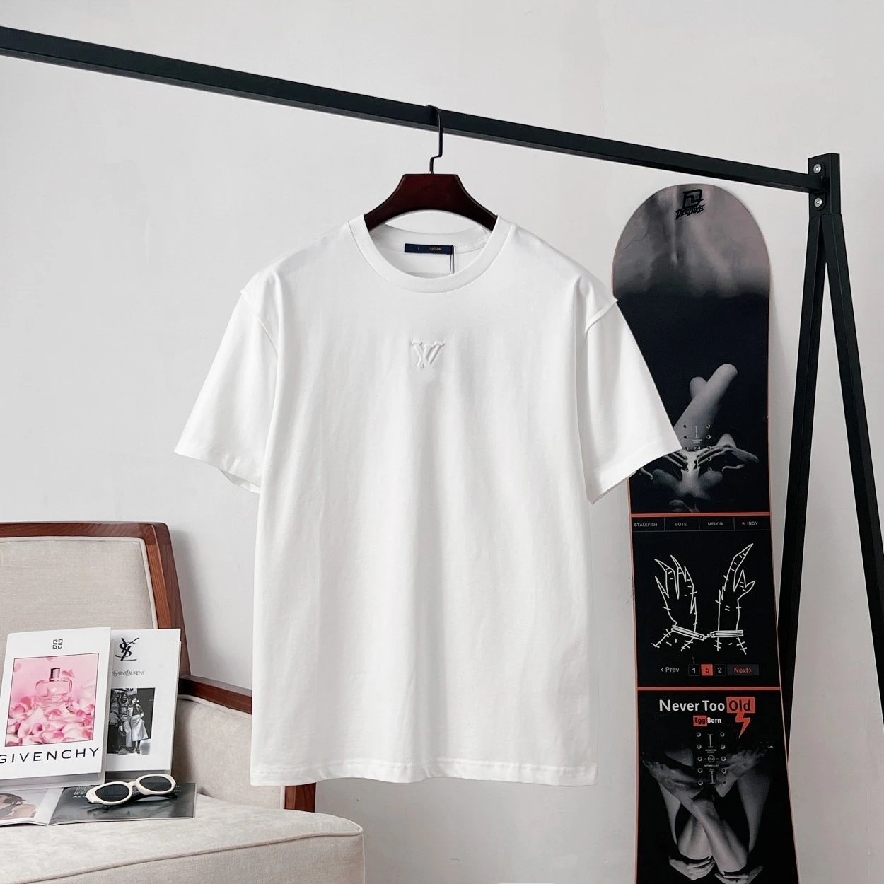 Louis Vuitton Monogram Embroidered Black T-Shirt - 4