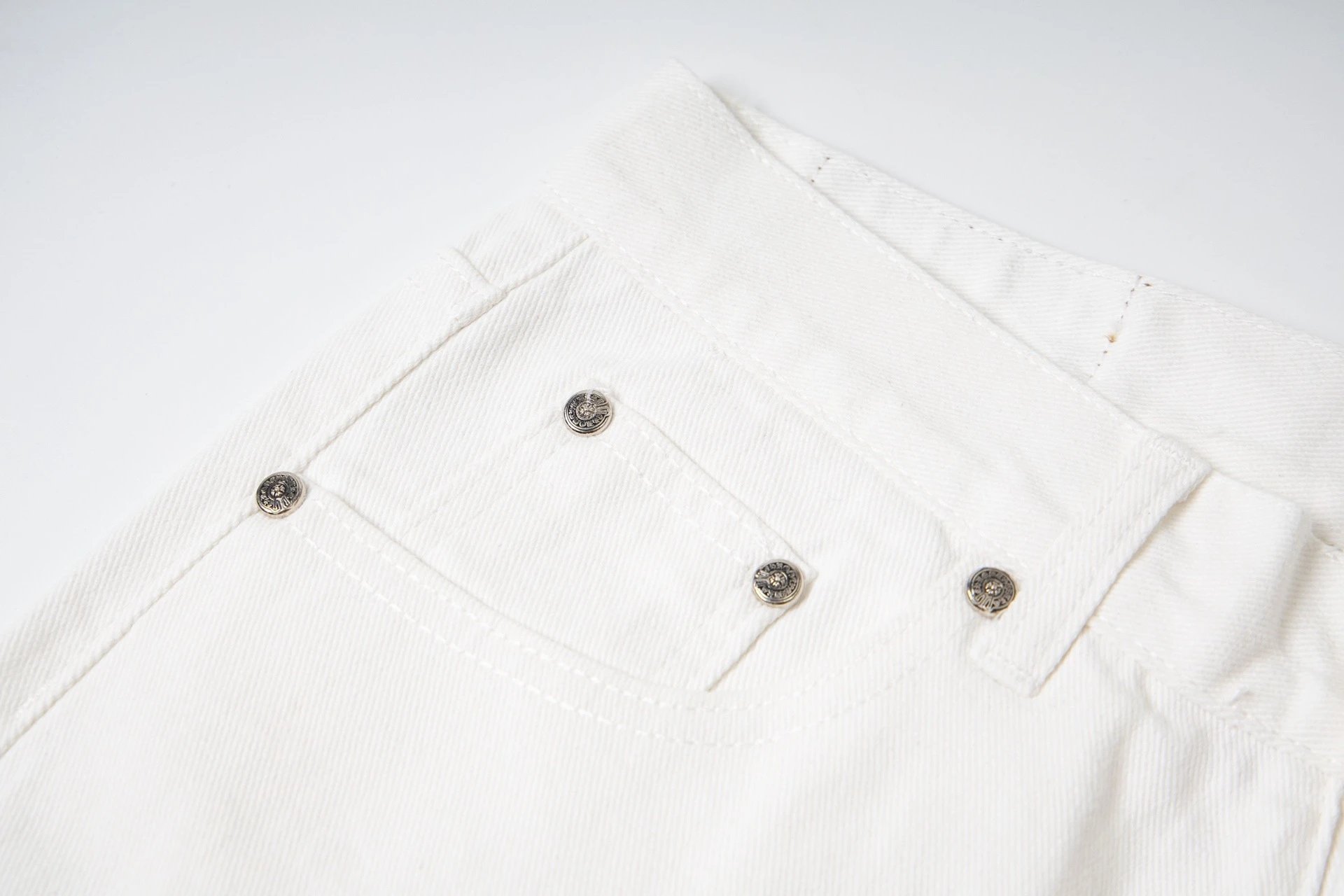 Chrome Hearts Cross-Embroidered White Straight-Leg Jeans - 9