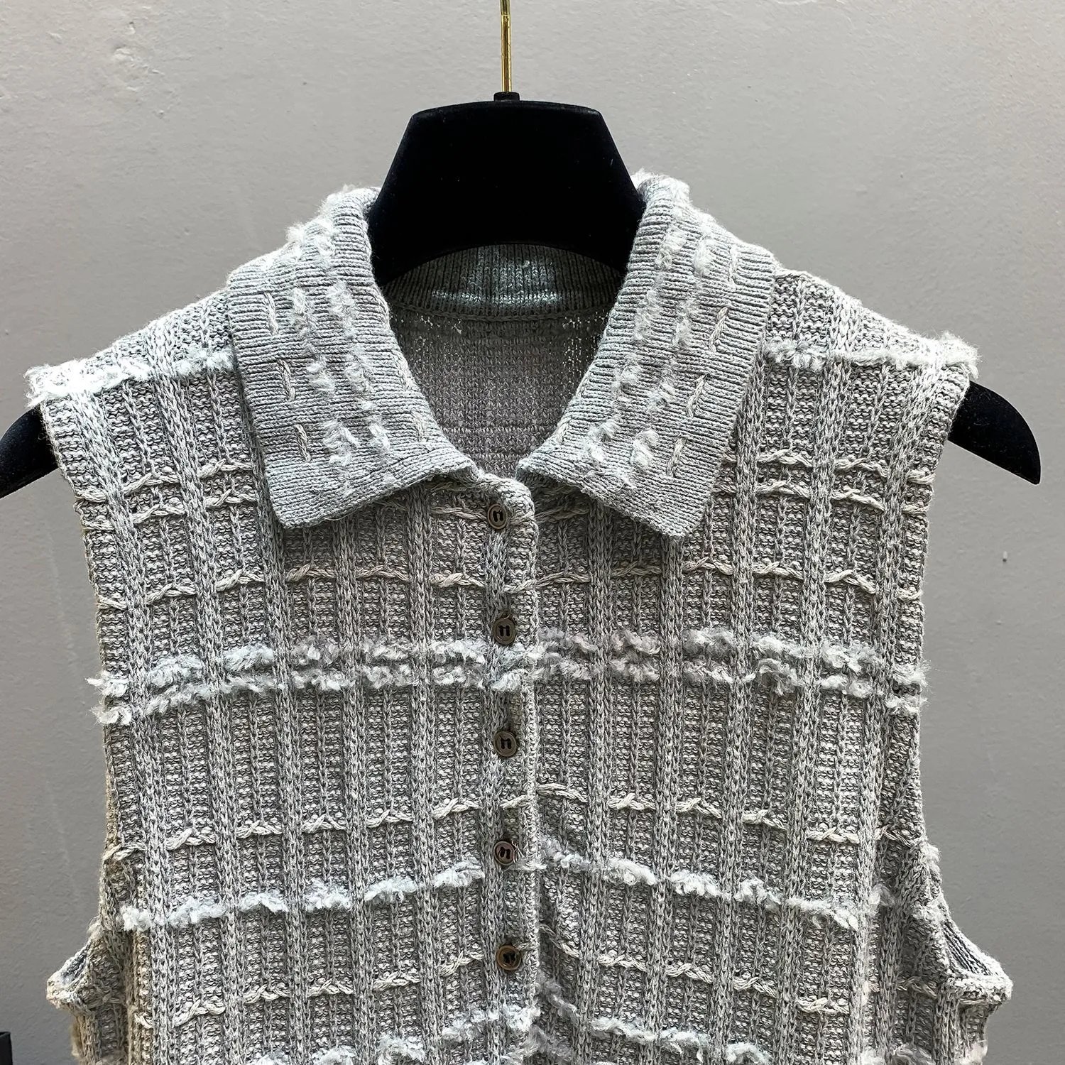 Chanel Tweed Collarless Sleeveless Dress in Gray-White - 9