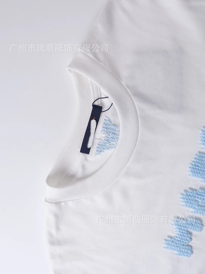 Design Embroidered Logo White T-Shirt - 10