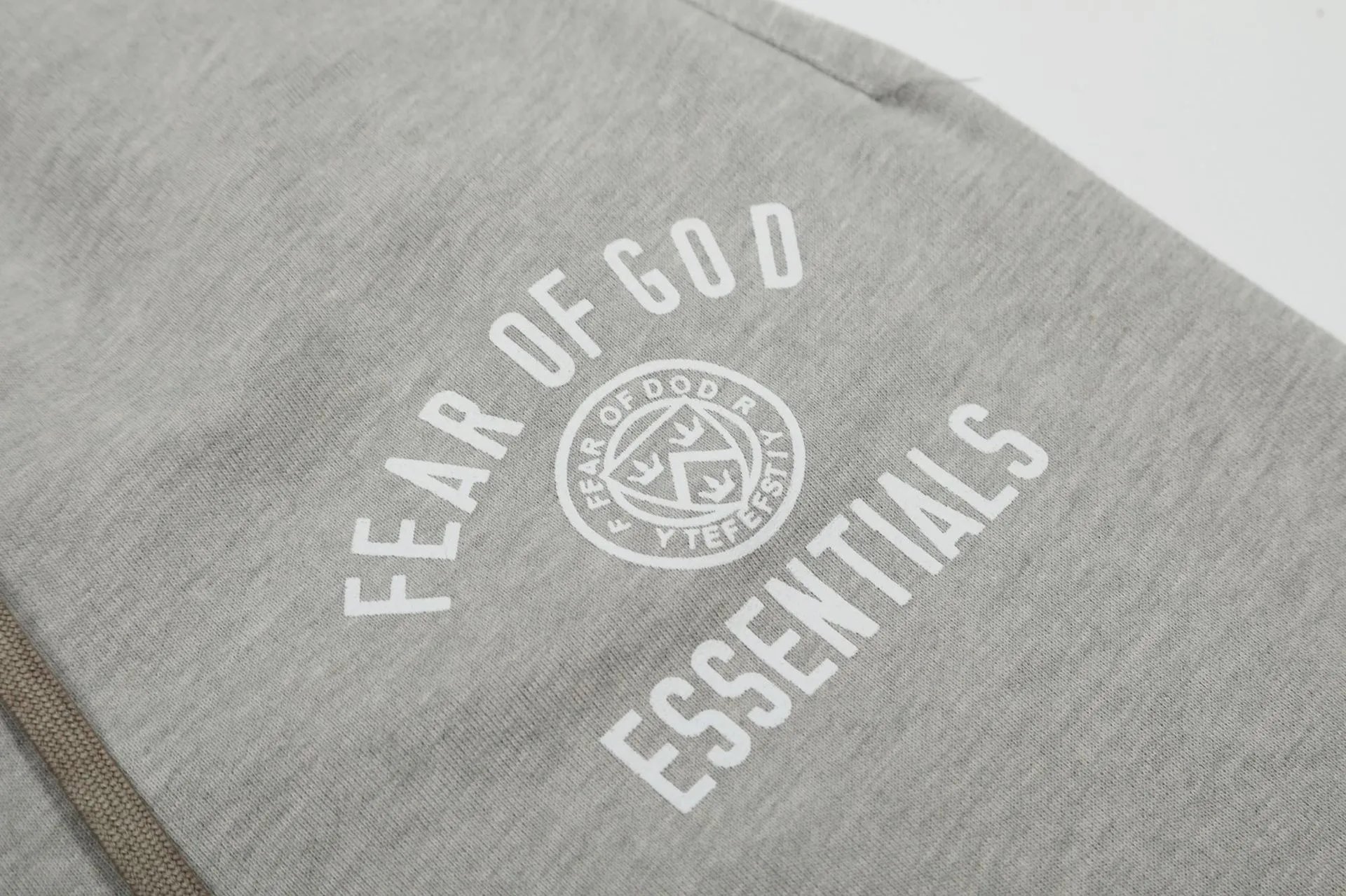 Fear of God Essentials Logo Shorts Burgundy - 14
