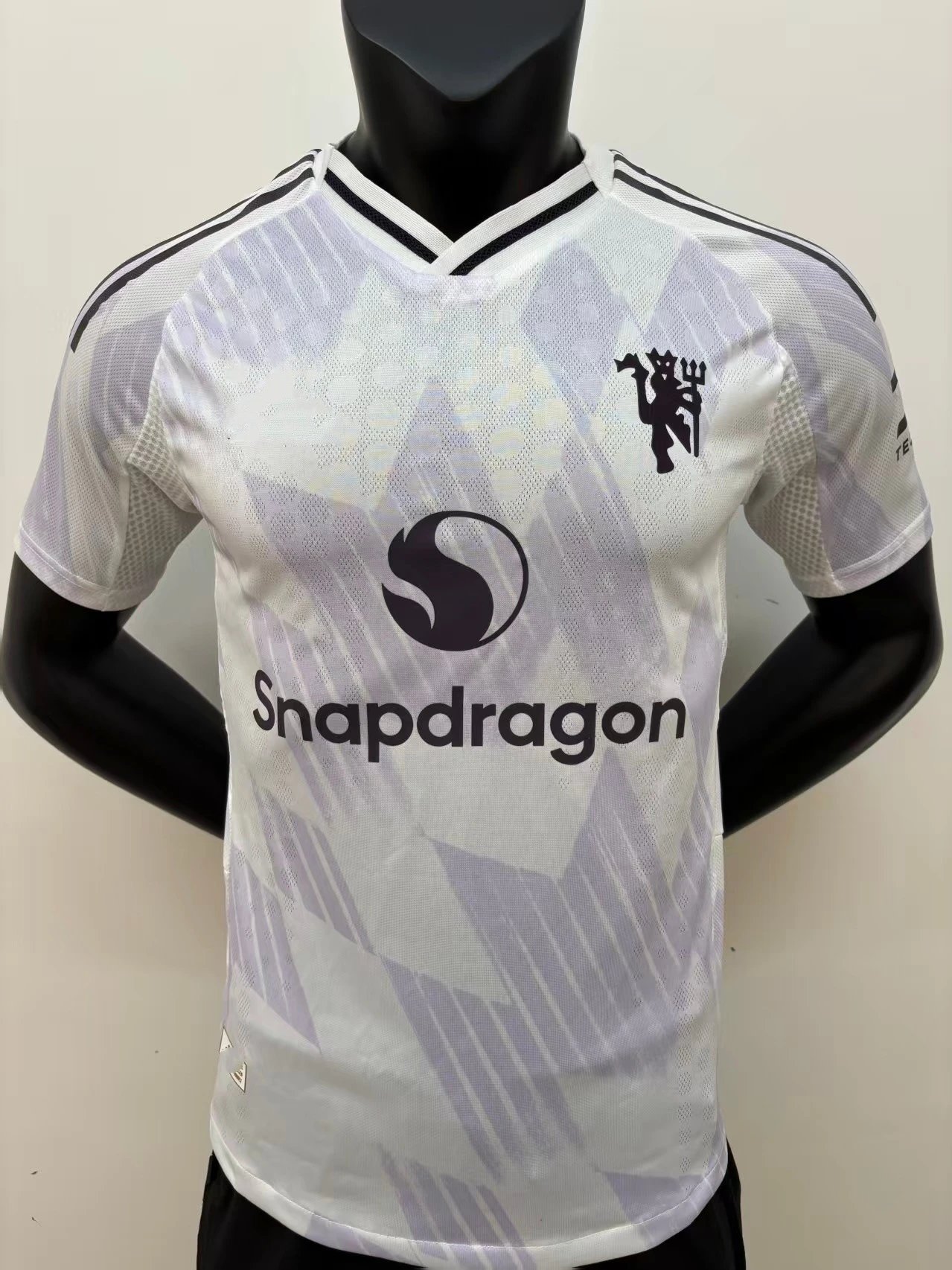 FC Barcelona x Spotify 2024-25 Third Jersey Beige - 20