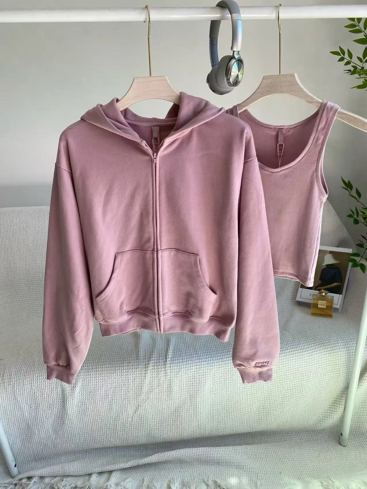 Design Ribbed Long Sleeve Crop Top Dusty Pink - 18